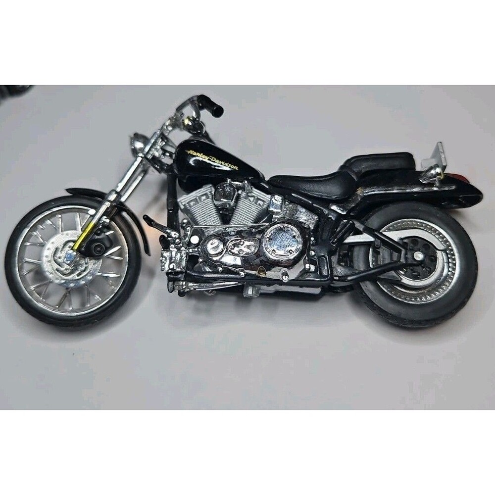 Vintage Harley Davidson Maisto 1:18 scale Black-J